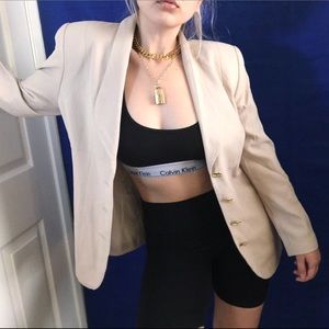 Valerie Stevens beige blazer